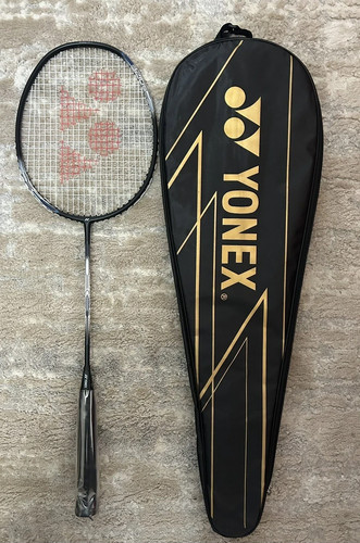 Yonex badminton racquet - yonex, astrox