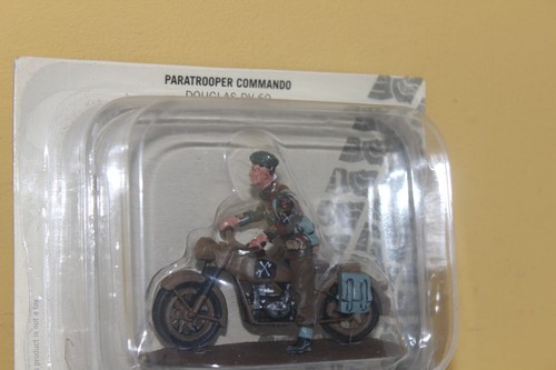 Paratrooper commando douglas - paratrooper,