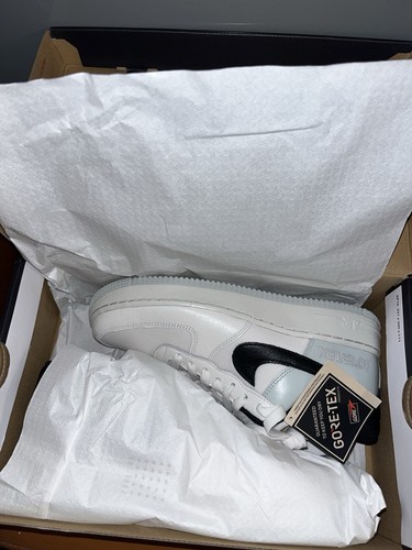 Brand new authentic nike - brand, air
