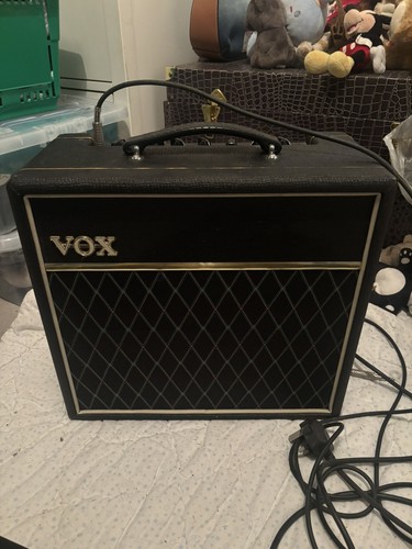 Vox pathfinder 15r v9168r - vox,