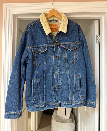 Levi sherpa trucker - levi’s,