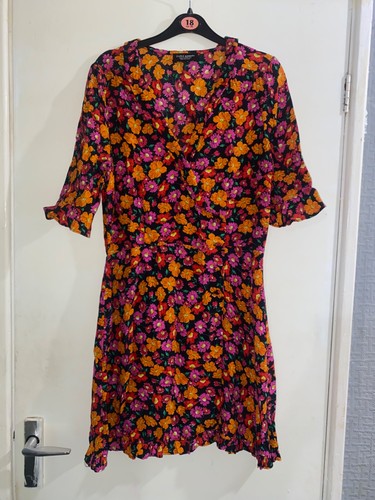 Zara size medium floral short