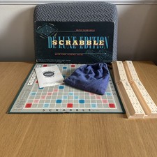 Scrabble De Luxe Edition