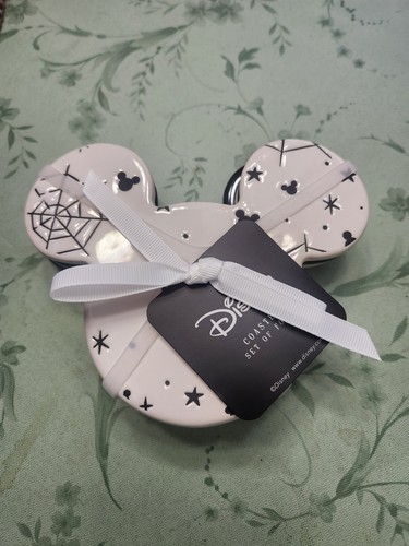 Disney halloween coaster set - disney,