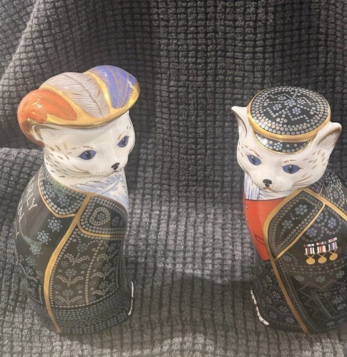 Royal crown derby paperweight - derby,