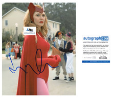 ELIZABETH OLSEN AUTOGRAPH