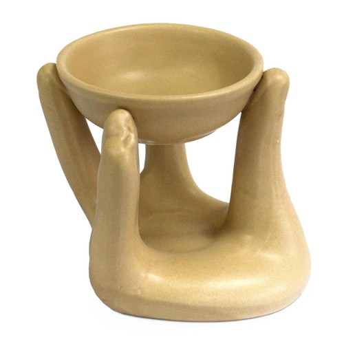 Open hands oil - open, tan