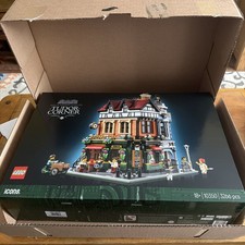LEGO Icons TUDOR Corner 10350
