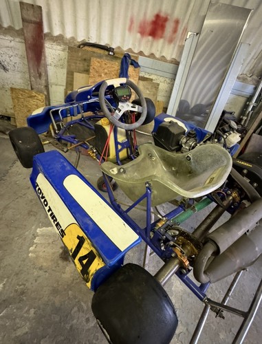 Rotaxmax and box kart - box,