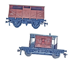 Rake Of 2 Hornby Dublo OO Gauge Model Railway Goods Rolling Stock Wagons Unboxed