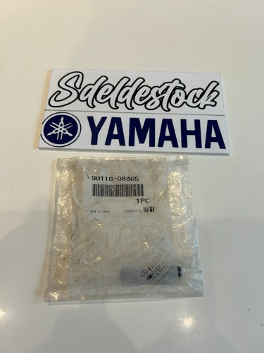 Exhaust stud yamaha - 1,
