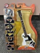 * PICKUPS MINIATURE GUITAR