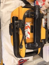 Dewalt DCV584L 18V Cordless/Mains Vacuum Cleaner