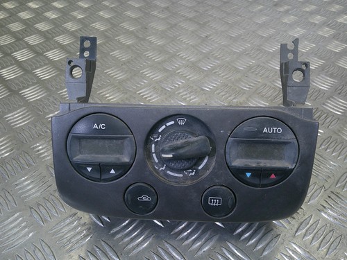 Nissan primera p11 digital - nissan,