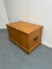 The Best Antique/Old Pine Victorian Waxed Fitted 4 Drawer Blanket Box / TV Stand