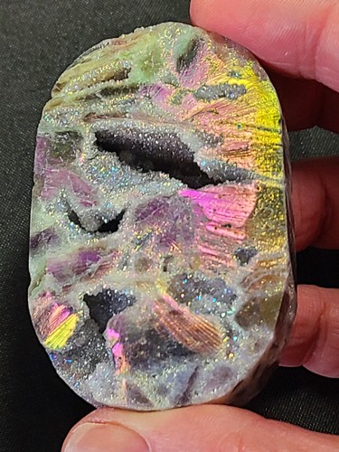 Large 90g flashy druzy - 2.7",