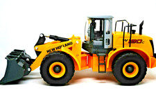 1:50 MOTORAMA NEW HOLLAND W