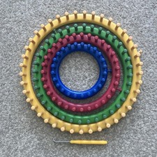 Provo Craft Knifty Knitter