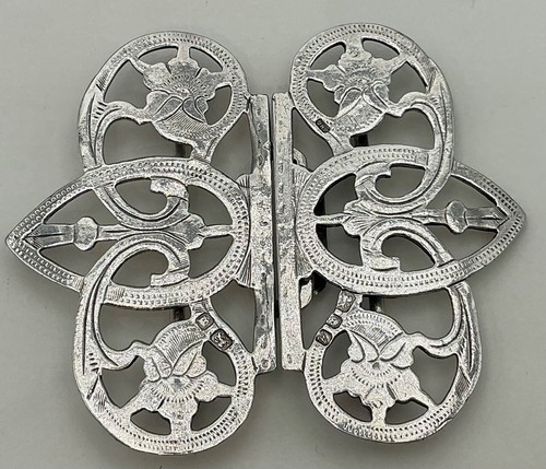 Very pretty silver hallmarked - pretty,