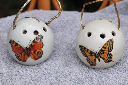 Vintage ceramic pomanders by - 2,