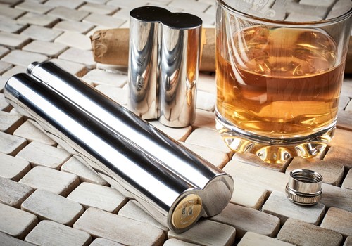 Engraved cigar case - case, tube