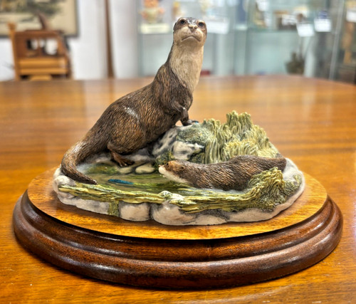 Border fine arts otter - arts, &