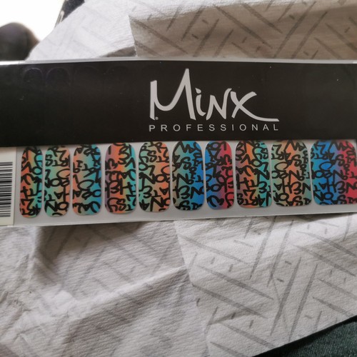 Scribble grafitti minx - me,