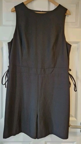 Bnwt plain black - bnwt,
