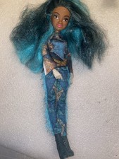 Uma Disney Descendants Doll ~ Uma Daughter of Ursula