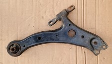 TOYOTA ESTIMA 2000-2005