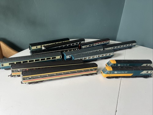 Hornby class coaches - 87,