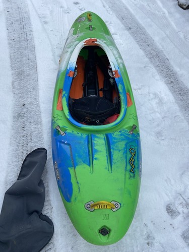 Medium nana piranha kayak - , and