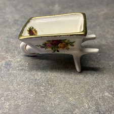Small Royal Albert OLD COUNTRY