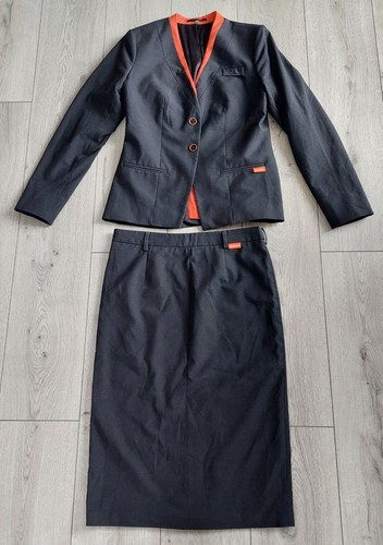 Easy jet cabin - cabin, uniform