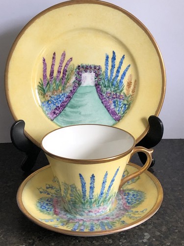 Stunning rare vintage shelley - stunning,