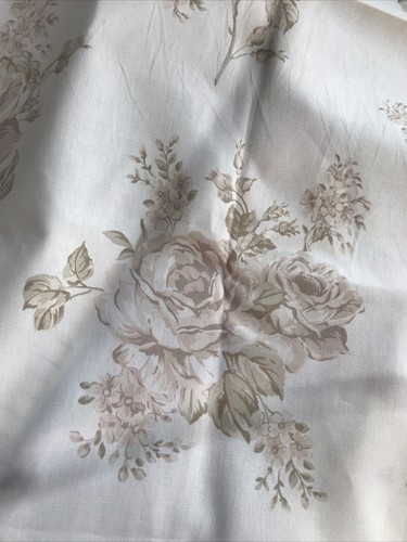 Large fabric remnant - remnant, by