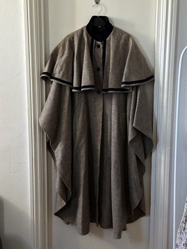 Laura ashley 70s vintage - 70s, wool