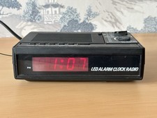 Vintage 1980s Retro LED Alarm Clock FM AM Radio - Tested & Working