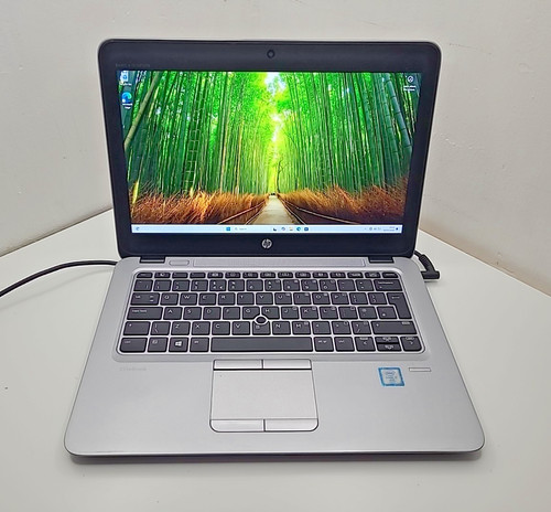 Elitebook 820 laptop - 820,