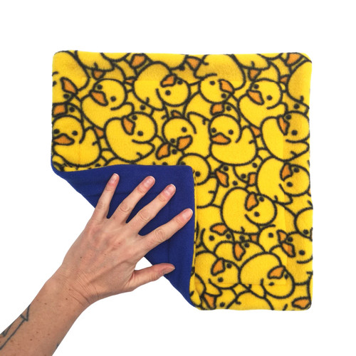 Fleece mat with - with, absorbent