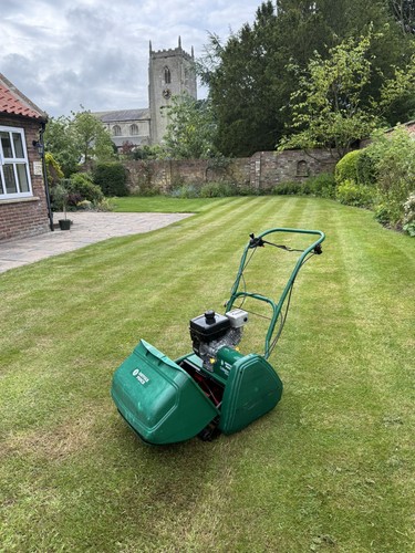 Qualcast kawasaki suffolk - qualcast,