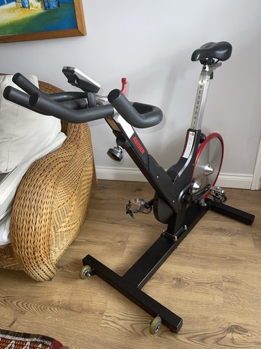 Keiser upright exercise - keiser, m3
