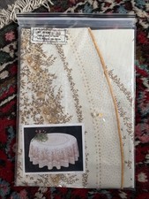 Vintage Cream Round Circular