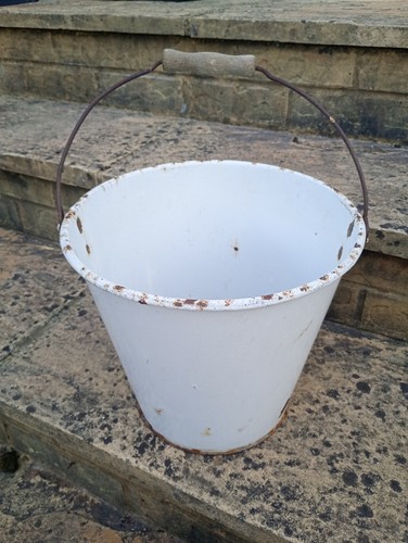 Vintage white enamelled - vintage,