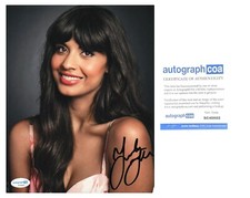 JAMEELA JAMIL SIGNED 8x10