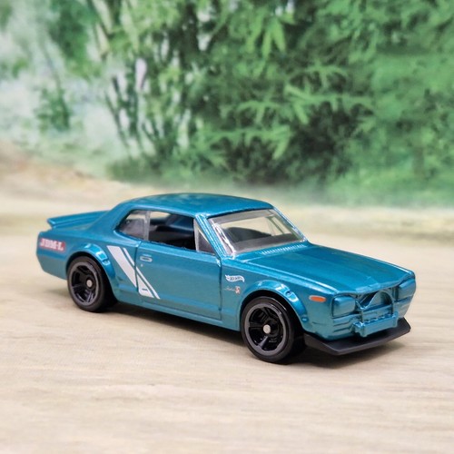 Hot wheels nissan skyline 2000 - hot,