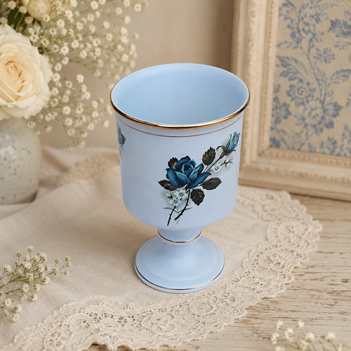 Flora gouda ice rose pedestal - gouda,