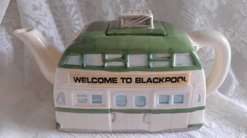 Vintage novelty teapot - vintage,