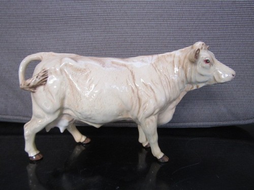 Beswick charolais cow - charolais,