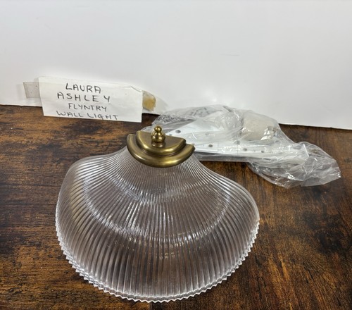 Vintage laura ashley flyntry - laura,